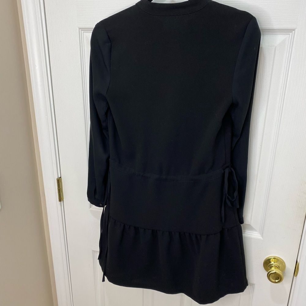 41 Hawthorn long sleeve black v neck top, size large - Picture 5 of 16